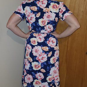 Blue and pink flower  Old Navy Medium wrap dress